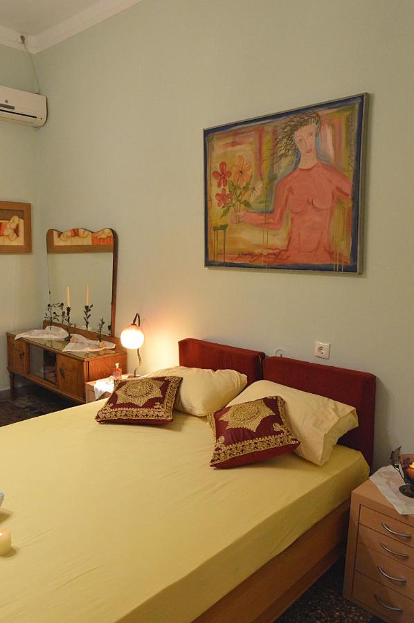 Pireas Port Next To Metro Artistic House Apartment Luaran gambar
