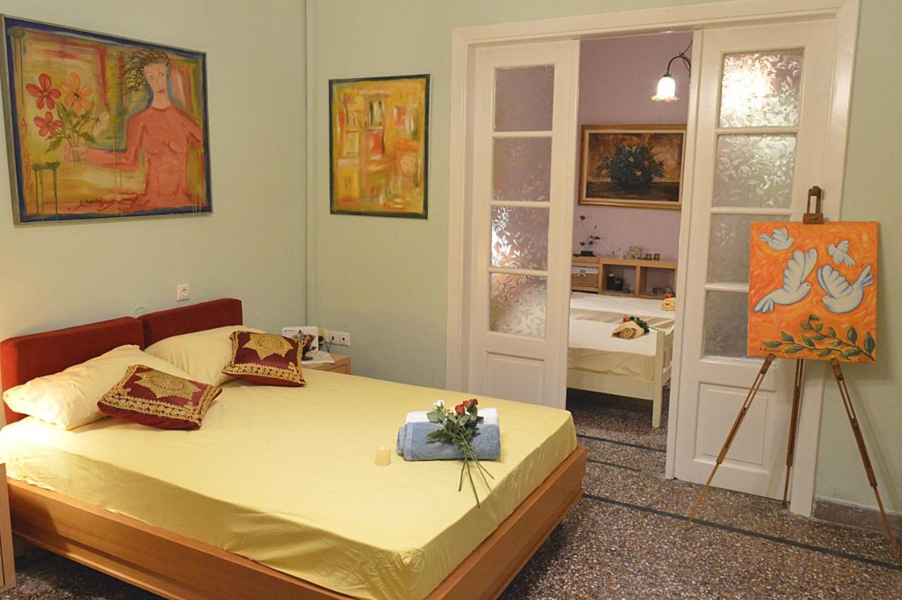 Pireas Port Next To Metro Artistic House Apartment Luaran gambar